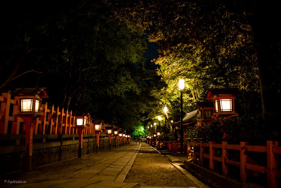 nattpromenad tempelområde