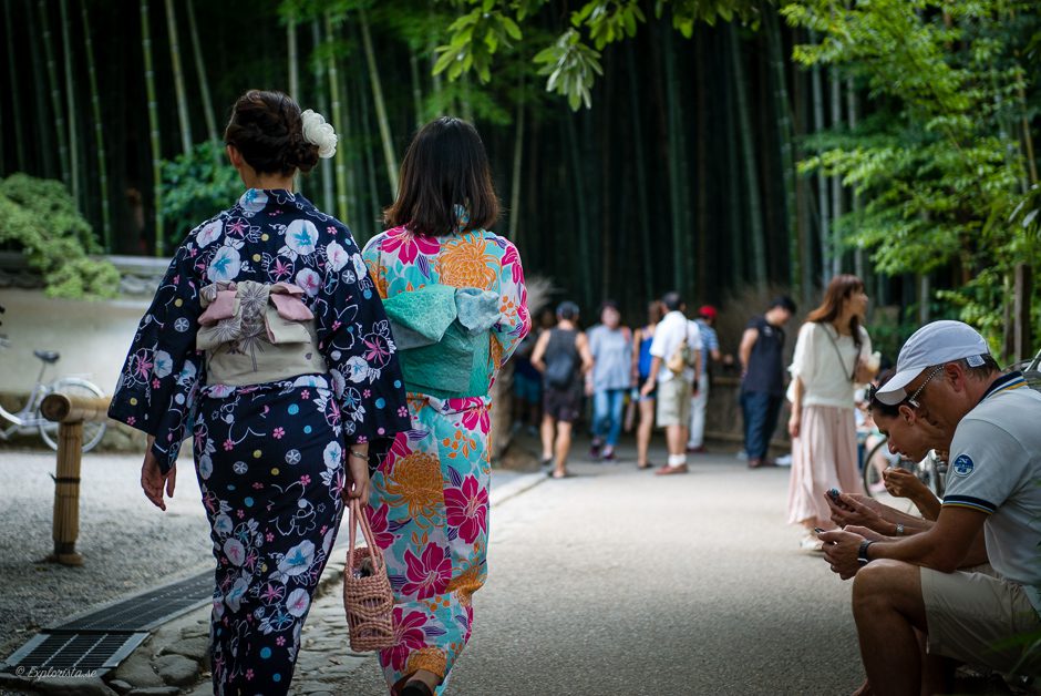 kimonos tjejer