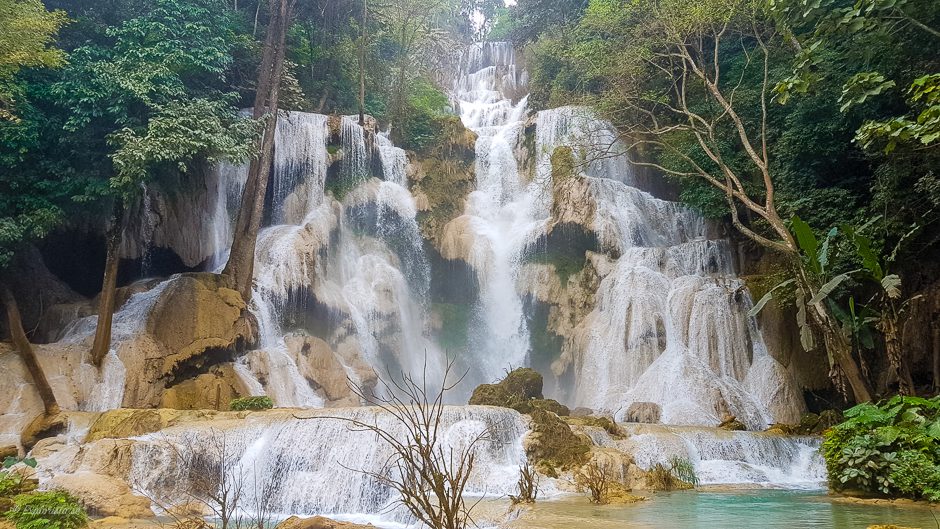 vattenfall i djungel