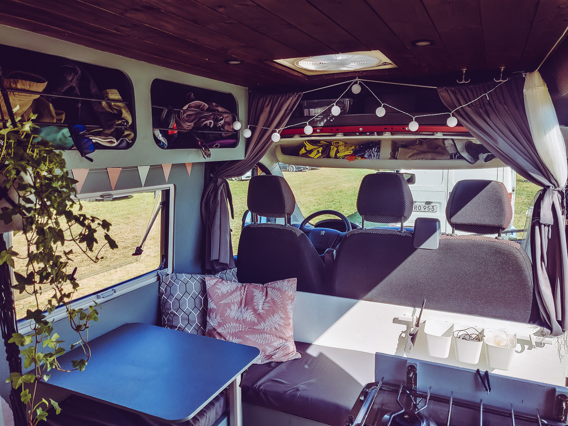Vår andra egenbyggda campervan - Explorista - Peugeot Boxer 2014 L4H2