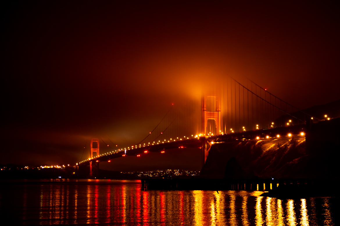 Golden gate-bron i San Francisco, nattfoto