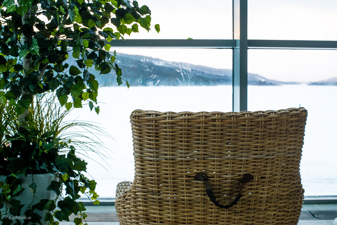Holiday club badhus med utsikt över Åre sjö.