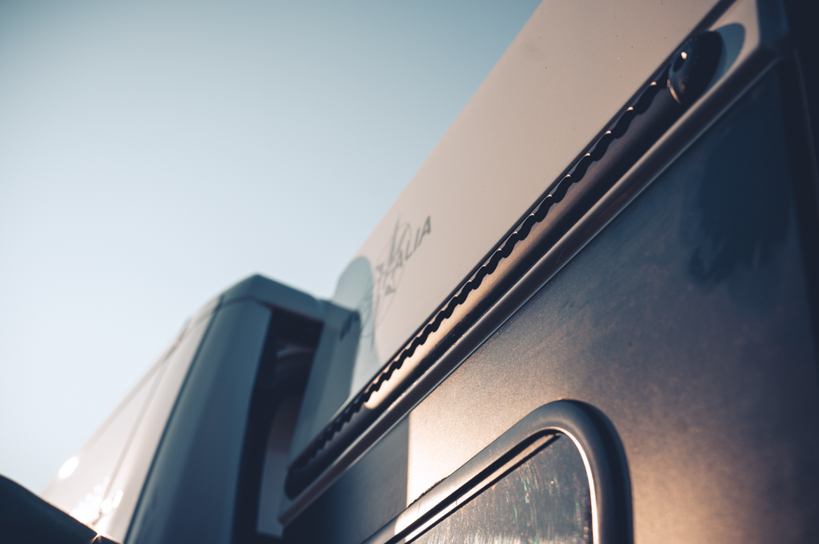 installera airline rails